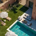 Villa Luna By Vintage Travel Amoudi